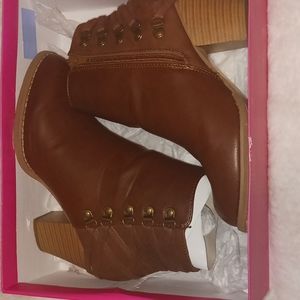 Women Heels